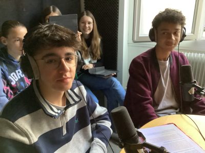 Radio Campus Troisième Londres Sainte-Thècle