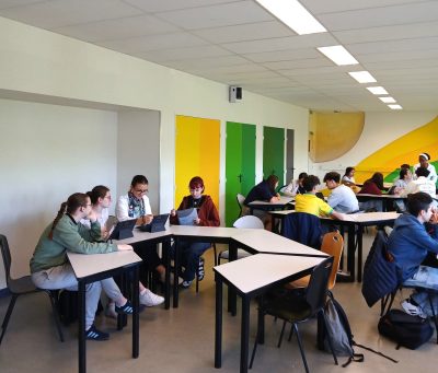 Égalité Hommes / Femmes Seconde Rencontre La Charme Sainte-Thècle