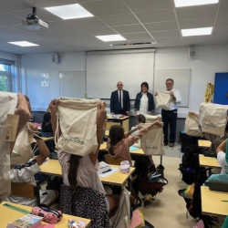 Le Département offre un kit de rentrée aux élèves de Sixième