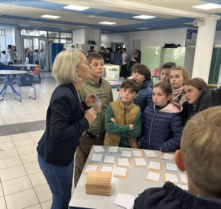 Vote à l’école Sainte Thècle