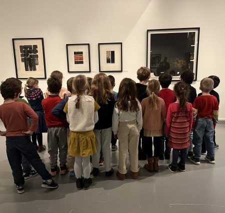 Les CP visitent l’expo de P. Soulages