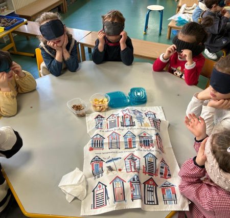 Journée de l’automne en maternelle, racontée par les élèves de GS  de Marie Poughon  